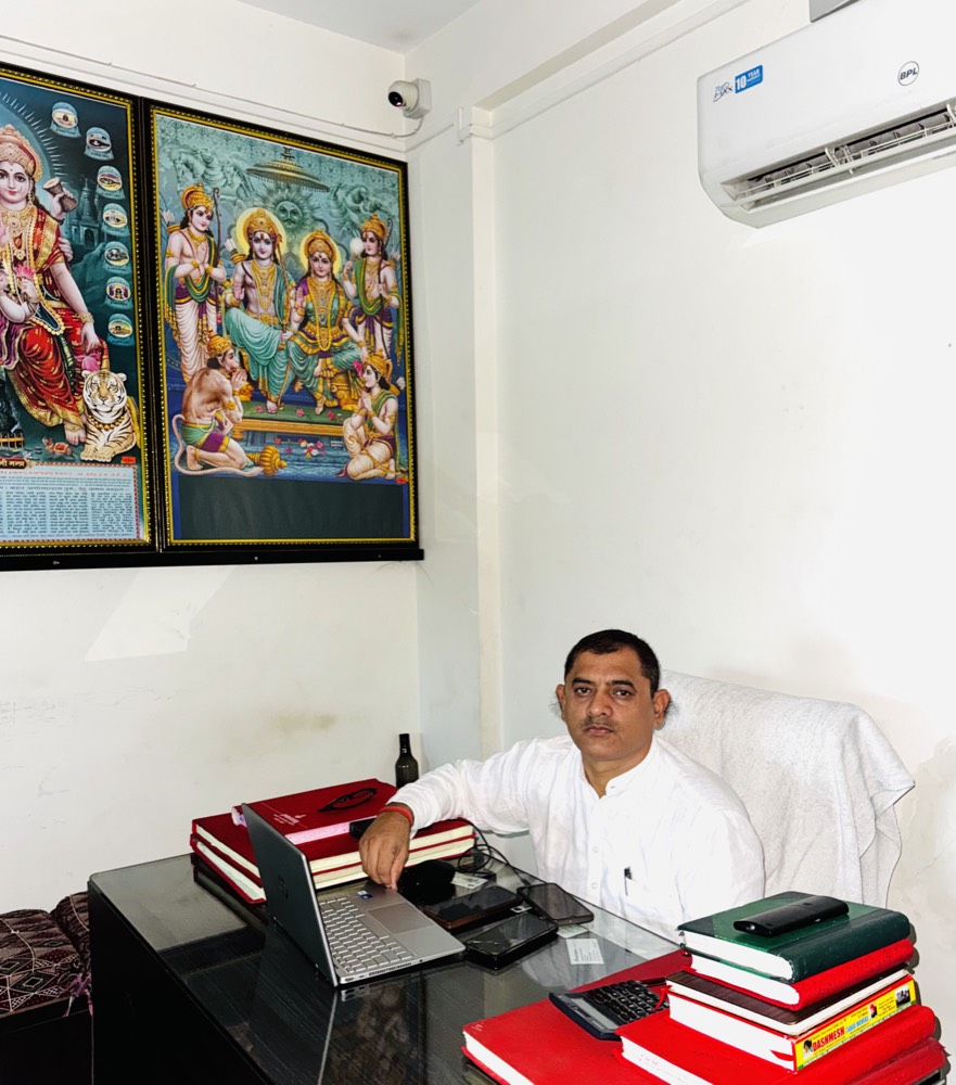 Head of the Nagpur head office at the dispatch desk